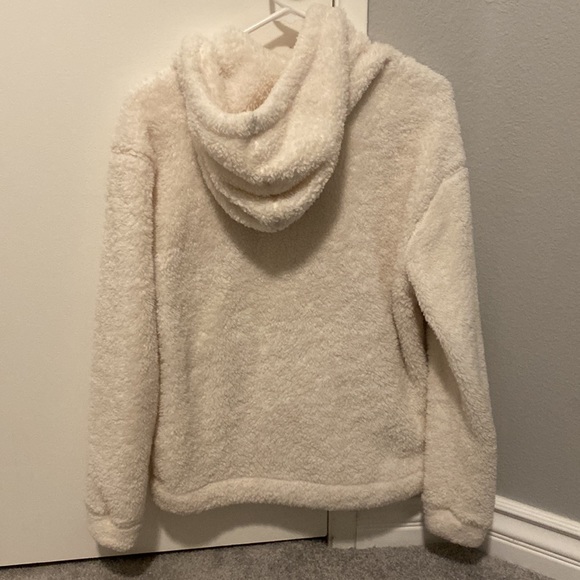 Universal Thread White/Cream Sherpa Hoodie - Picture 2 of 2